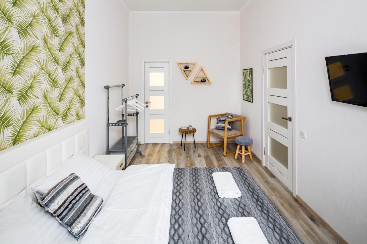 Old Town Cosy Apartment Lviv Bagian luar foto